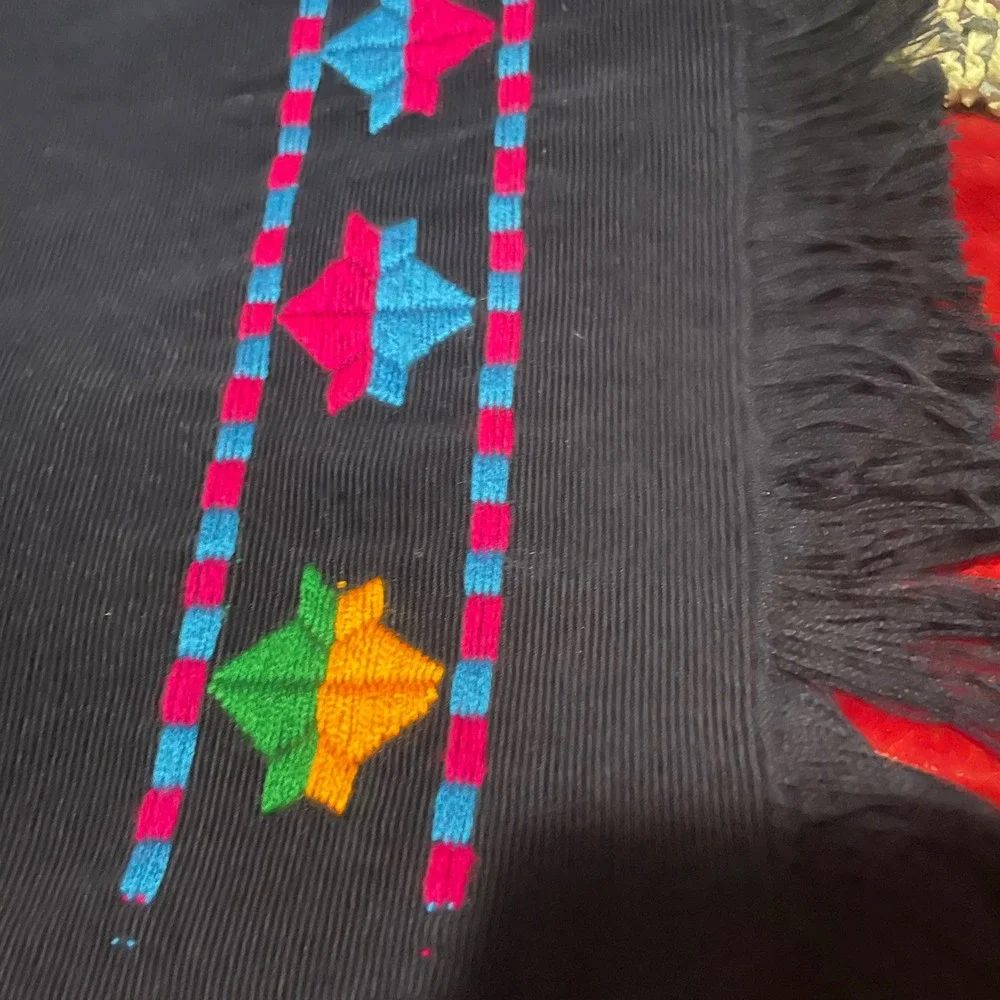 Embroidered Table placemats‎ Set 3 Navy Colorful Boho Decor Latin America 22x14